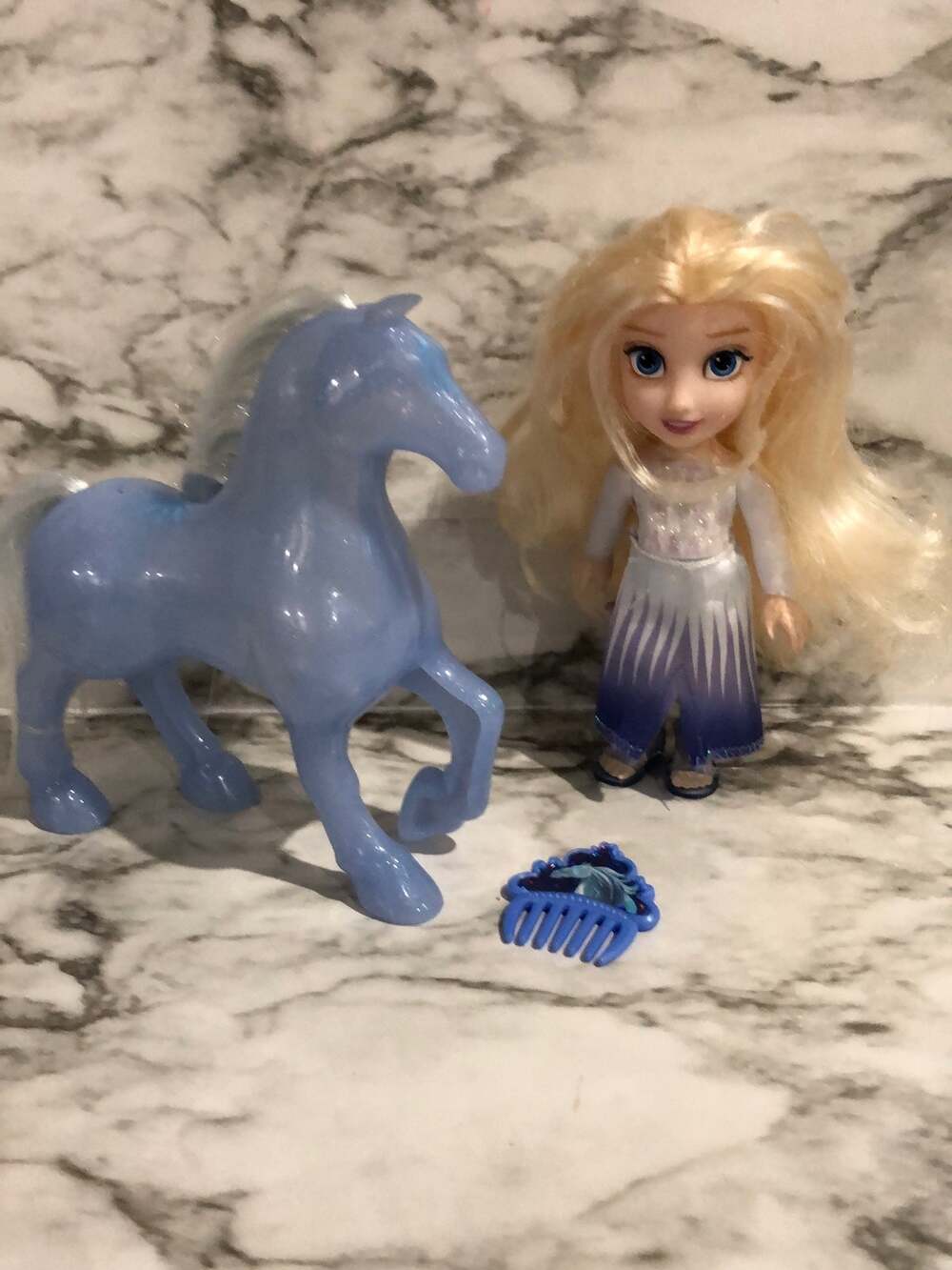Elsa petite princess doll with horse